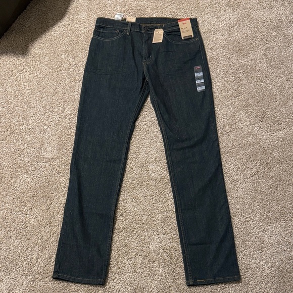 New 511 Slim Levi's Men's Dark Indigo Straight Jeans 34 x 34 - Picture 4 of 9